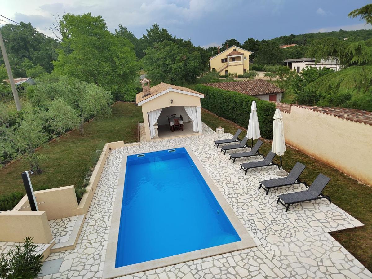 Villa Emilia Vižinada Εξωτερικό φωτογραφία