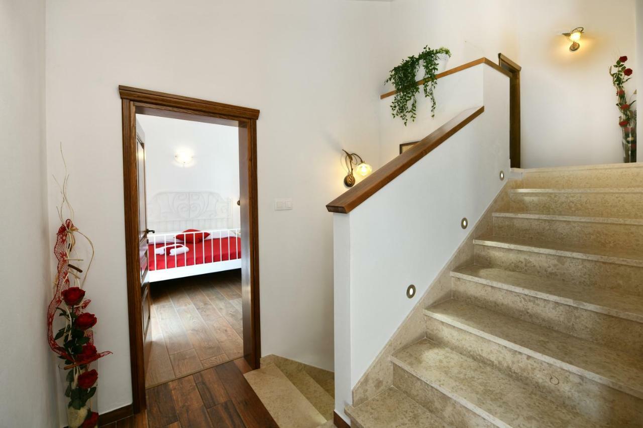 Villa Emilia Vižinada Εξωτερικό φωτογραφία