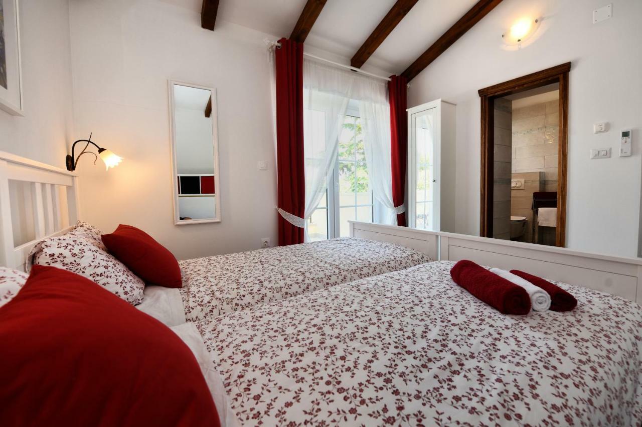 Villa Emilia Vižinada Εξωτερικό φωτογραφία