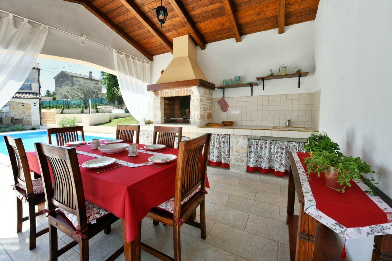 Villa Emilia Vižinada Εξωτερικό φωτογραφία
